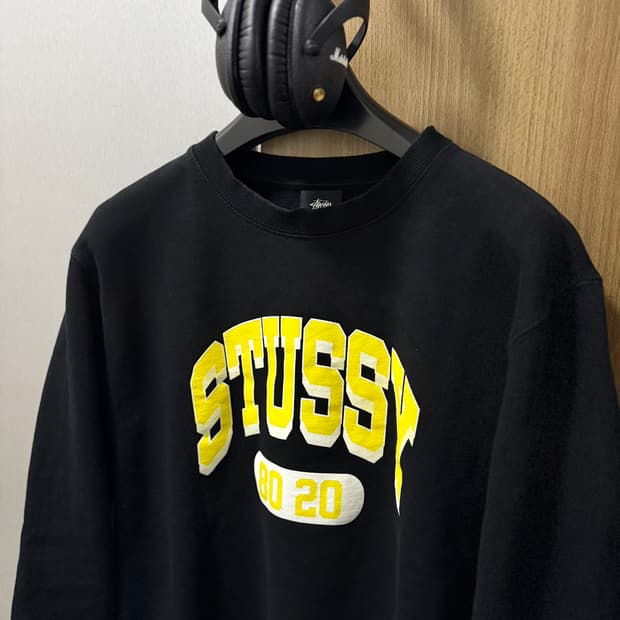 스투시 [민트급.미국 매장.정품] 맨투맨 (14만 구매) L(105)