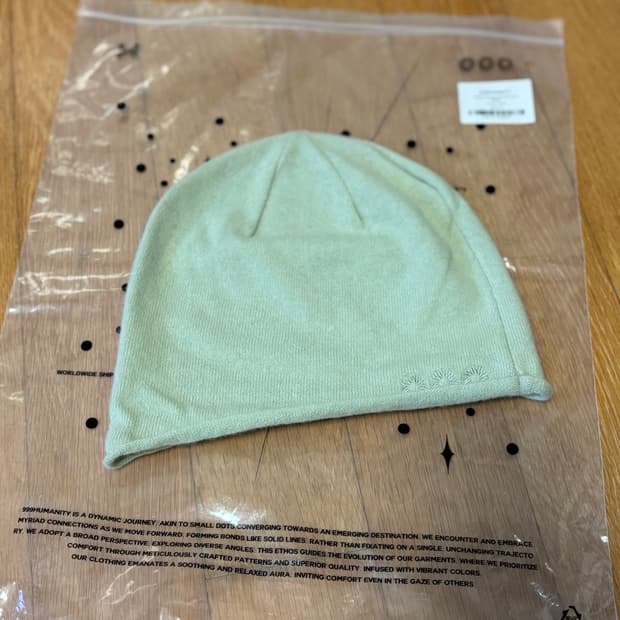 999humanity OVERFIT ROLLED BEANIE