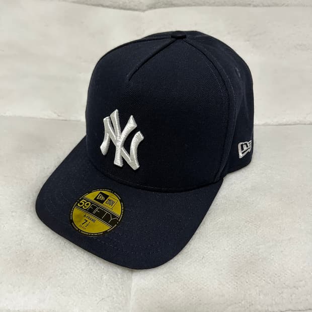 59FIFTY DAY MLB 뉴욕 양키스 레트로 크라운 피티드캡
