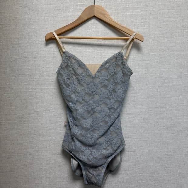 일레르 / 무용복 