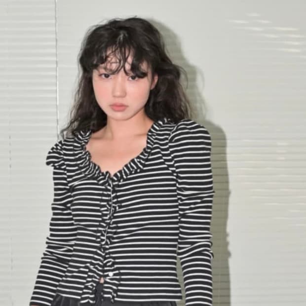 에옹쓰 프릴 가디건