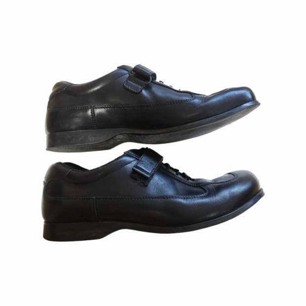 프라다 벨크로 구두 (270)