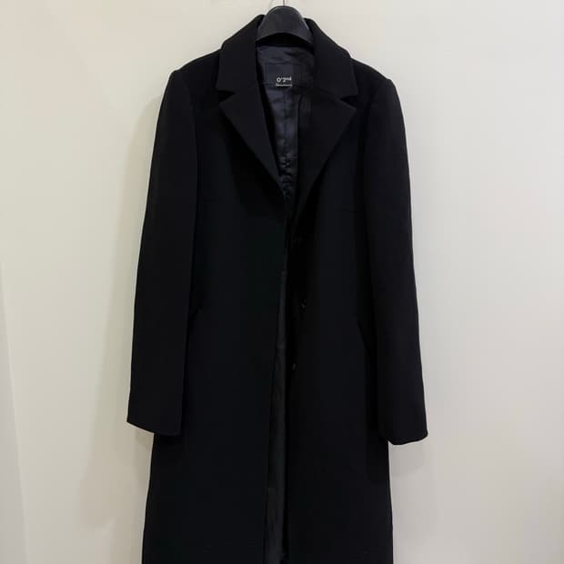오즈세컨드 블랙 코트 정품