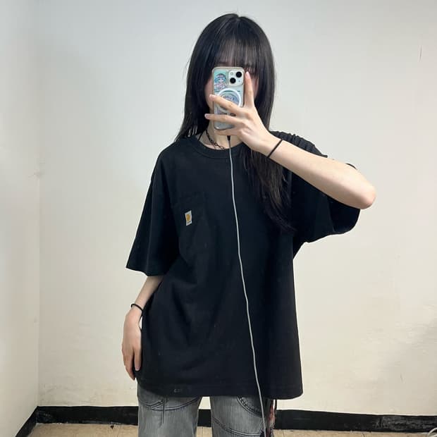 Carhartt black pocket t-shirt