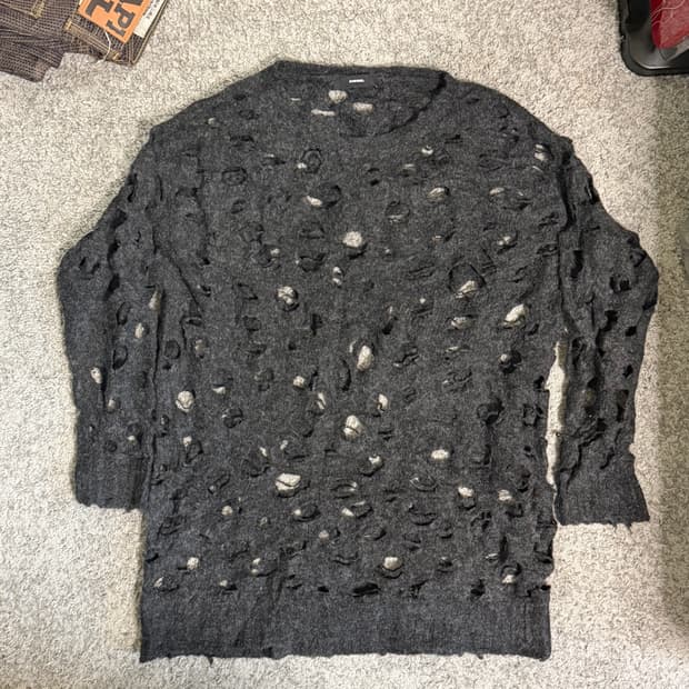 디젤 펀칭 디테일 그런지 니트