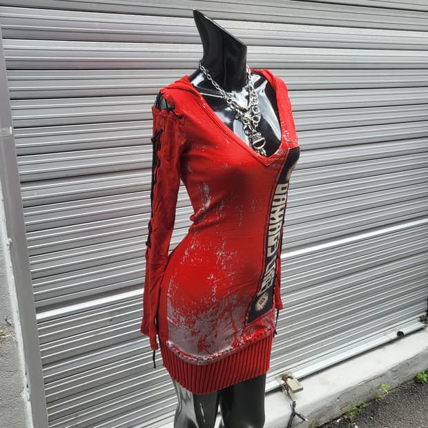 salvage long-sleeved one-piece dress 