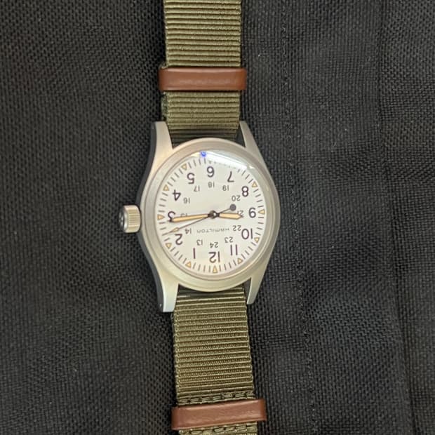 해밀턴 카키필드 메카니컬 흰판 38mm