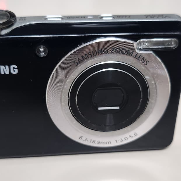 SAMSUNG VLUU PL100 셀카가능 빈티지 레트로 디지털카메라