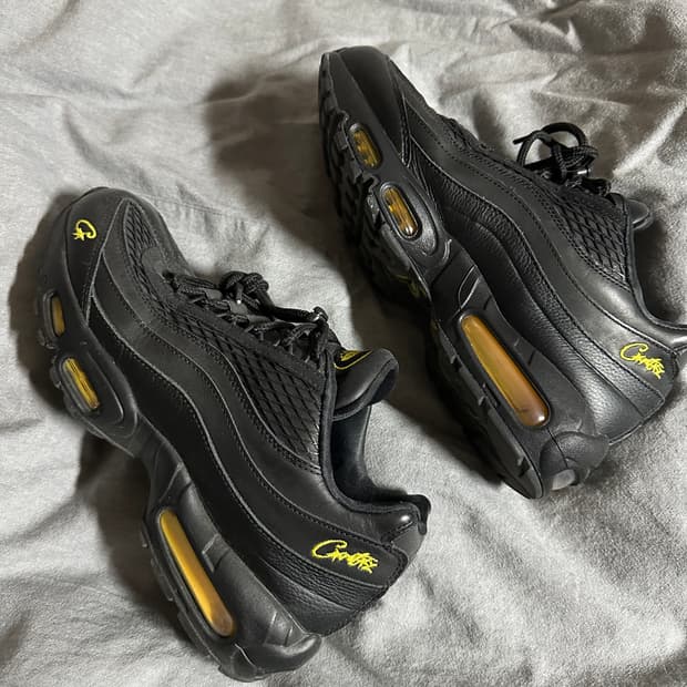 코르테이즈 x 나이키 에어맥스 95 OG