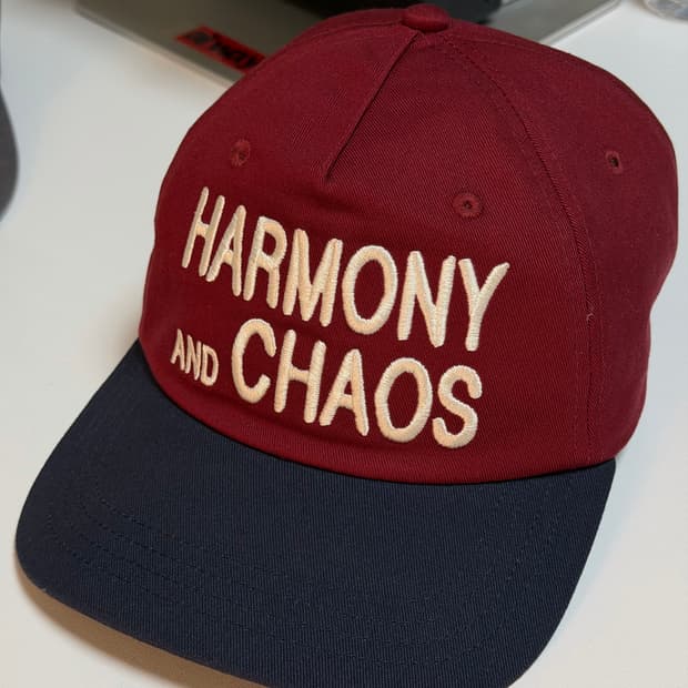 반스 버건디 캡