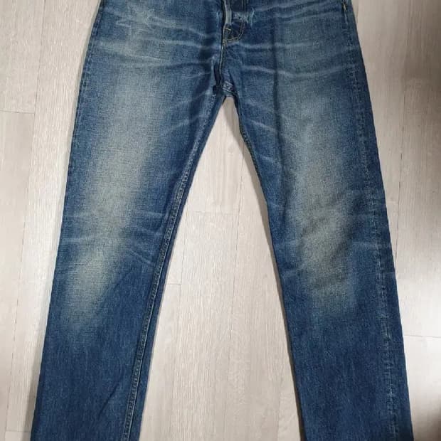 (정품) 골든구스 남자 청바지. 싸이즈 30 .