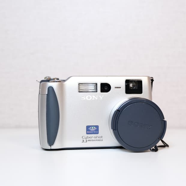 소니 사이버샷 DSC-S70 빈티지 디지털 카메라