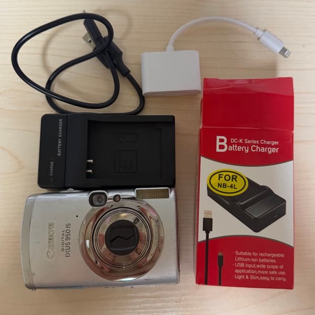 캐논 익서스 ixus 950 is 디카 (토모토모 디카, 작례 O)