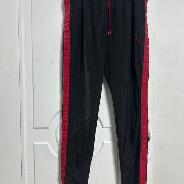 조던 사이드버튼 팬츠