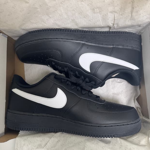 나이키 에어포스 1 로우 블랙 화이트 290 새상품