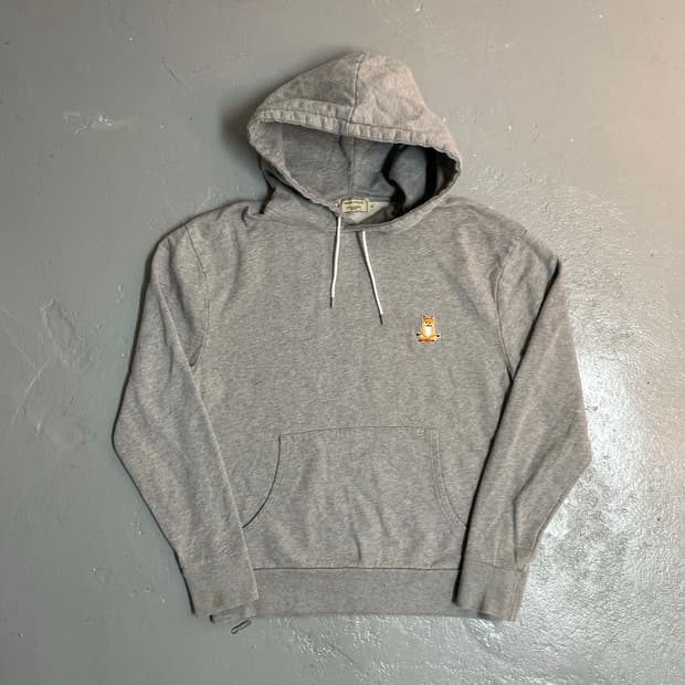 메종키츠네 후드티 