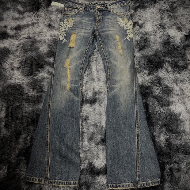 semantic design 독수리 프린팅 부츠컷 데님 팬츠