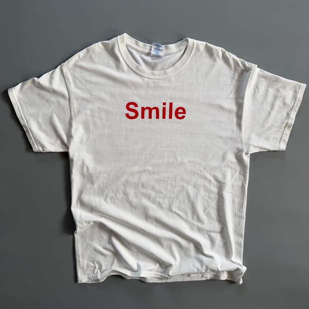 00s smile 빈티지 스마일 티셔츠
