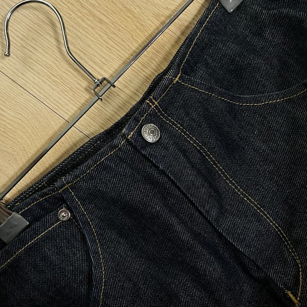 Levi’s 엔지니어 데님 스커트