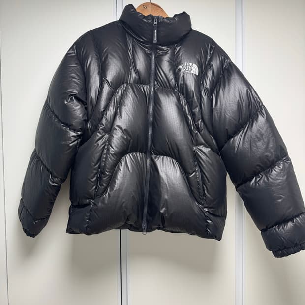 노스페이스 화이트 라벨 웨이브 RDS 다운 자켓 블랙