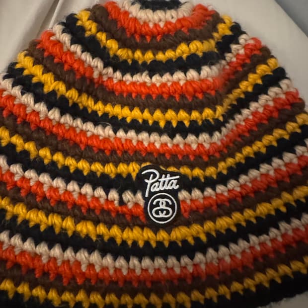 스투시 파타 버킷햇 