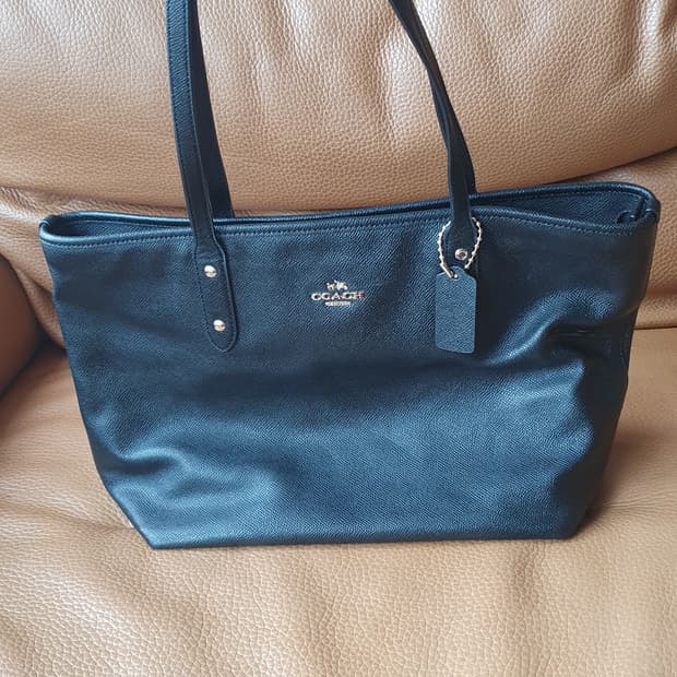 코치 블랙 레더 숄더백 토트백 쇼퍼백