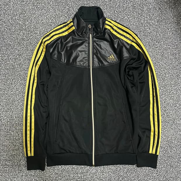 (95) 아디다스 검금 검골 트랙탑 져지