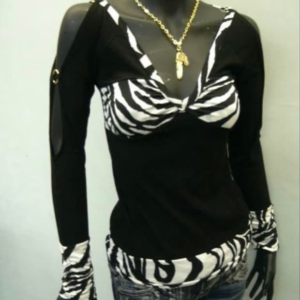 d.i.a. 오네갸루 고전 골든 깃털 페더 코인 목걸이 핀터깔 빈티지