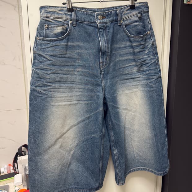 벨리에 트루 와이드 버뮤다 팬츠 빈티지 워시드 인디고