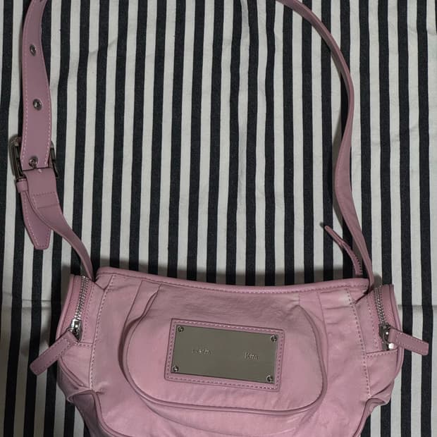 마뗑킴 MADELEINE ROUND BAG IN PINK