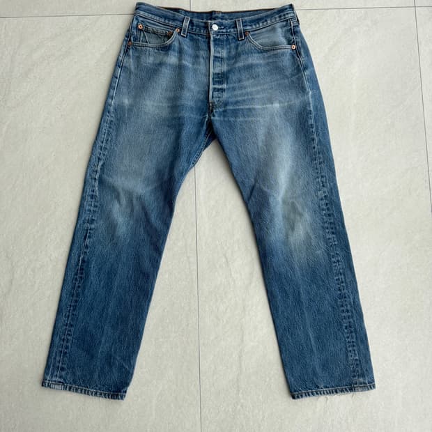 (35x32) Levi’s 501 Made in USA
