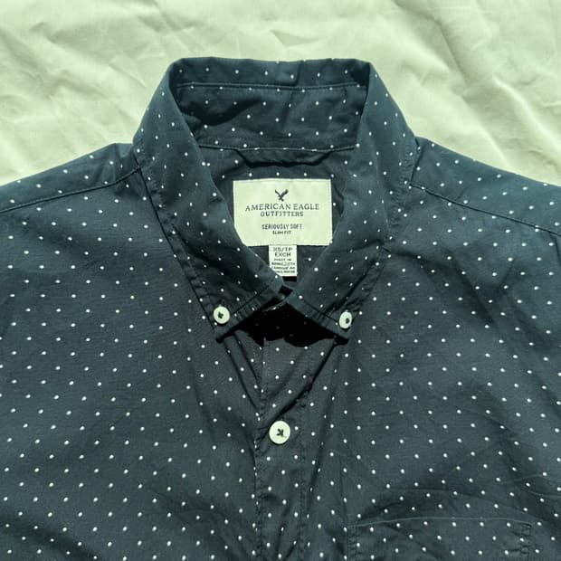아메리칸이글 네이비 도트 셔츠