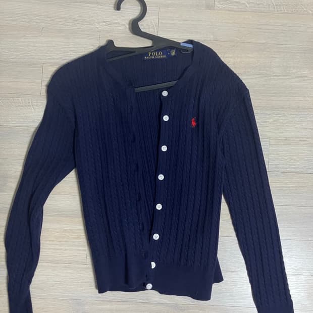 폴로 가디건