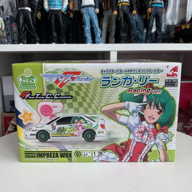 마크로스 프론티어 RC카