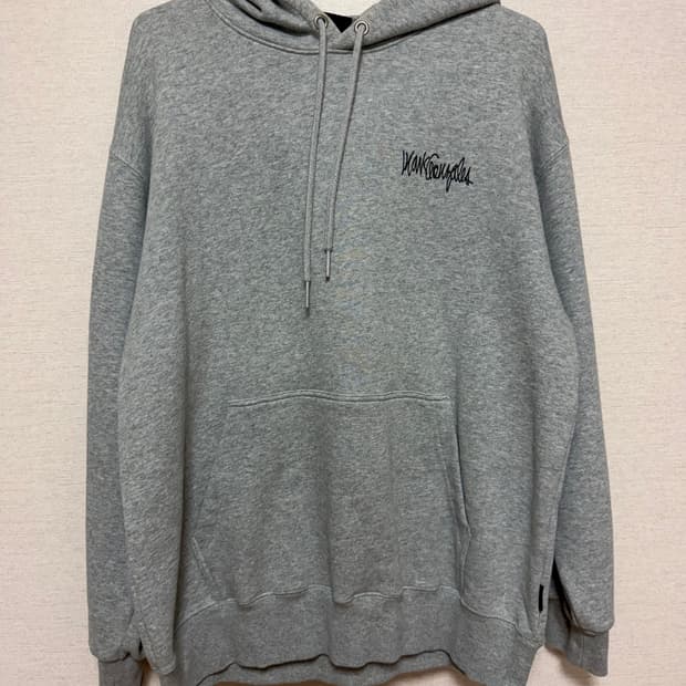 마크곤잘레스 후드티 판매합니다