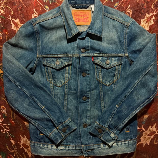 Levi’s blank tab trucker jacket