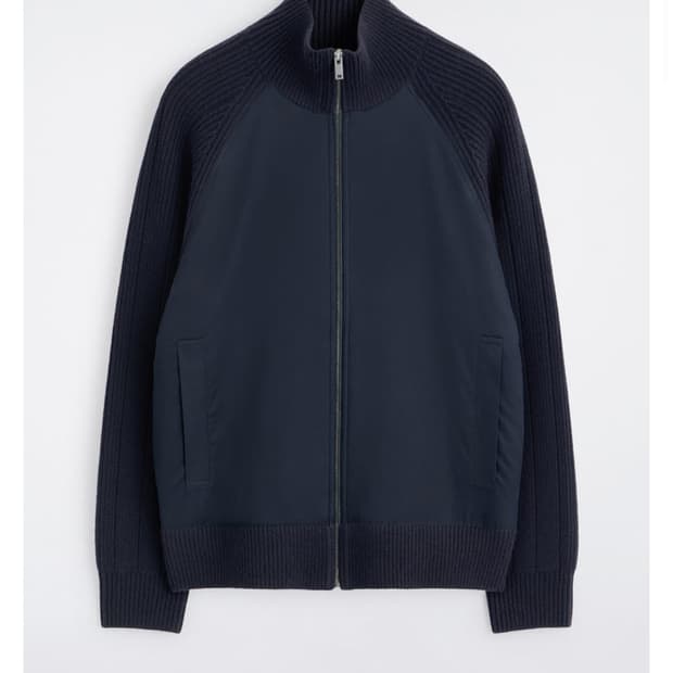 코스 코튼 패널 메리노 트랙 자켓 XL팝니다