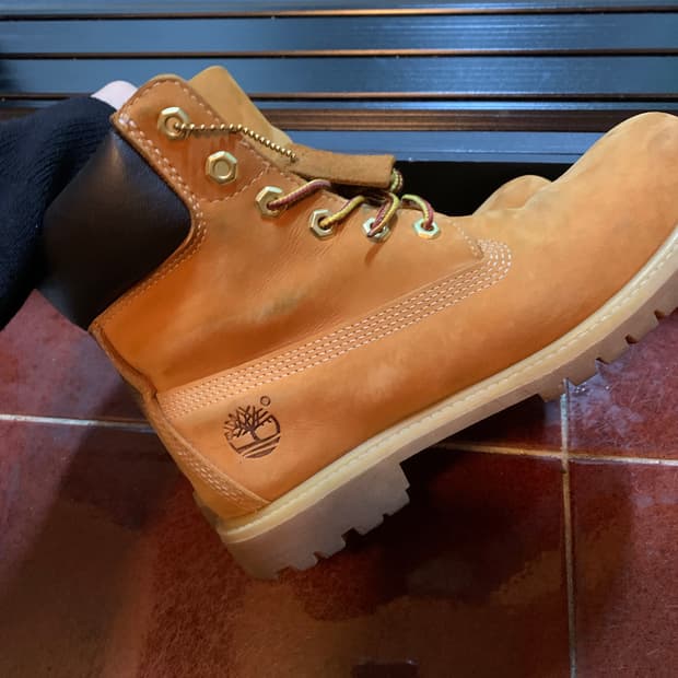 팀버핸드 6인치