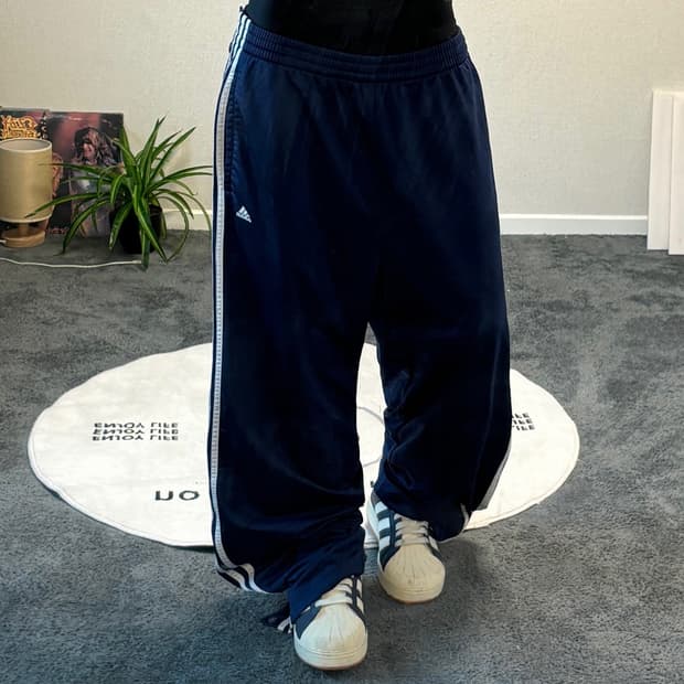 90s 올드스쿨 네이비 스냅 트랙팬츠