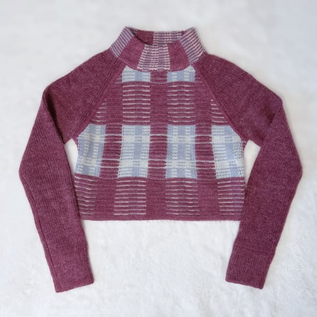 Lily Brown 히메갸루 오네갸루 딱붙 크롭 니트 ≽^•⩊•^≼