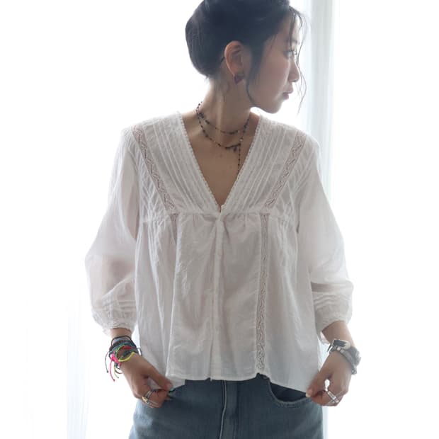 [Beams Boy] White Pintuck Lace Blouse