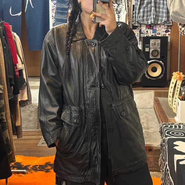 지아니 발렌티노 양가죽 미디 자켓