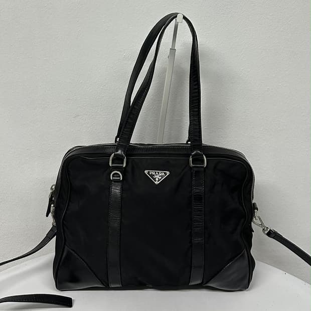 프라다 리나일론 레더 투웨이 토트 숄더백