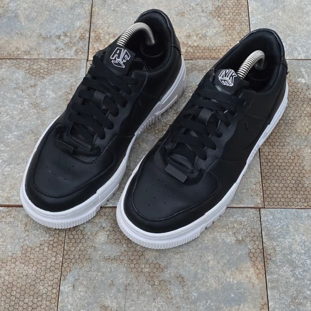 (230)나이키 에어포스 1 픽셀 검흰 