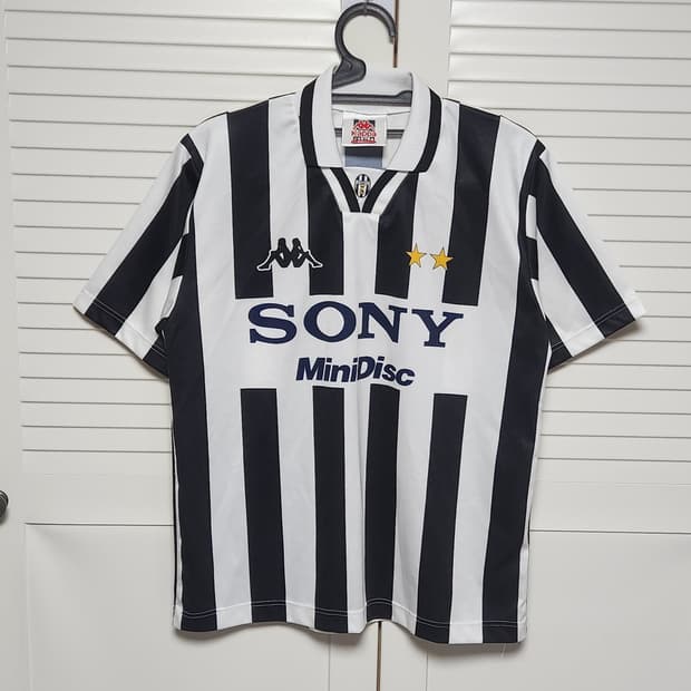 96-97 유벤투스 홈 카파 유니폼 반팔