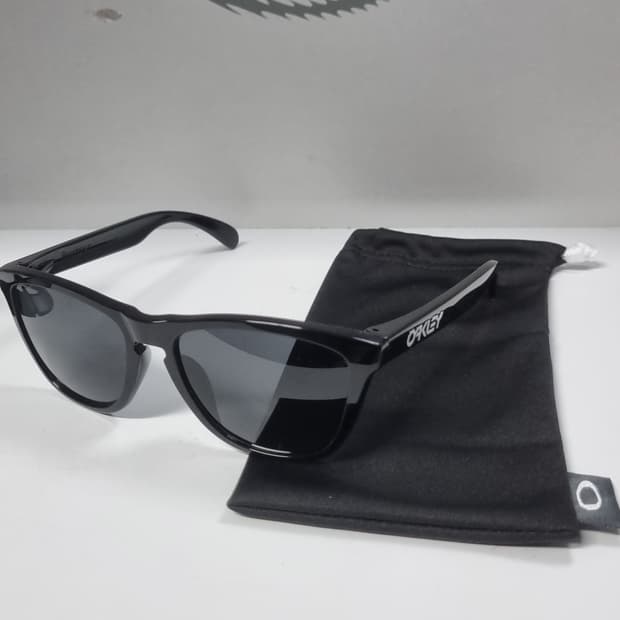 오클리 프로그스킨 아시안핏 블랙