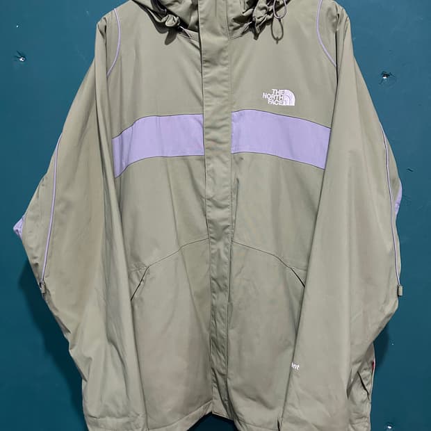 노스페이스 하이벤트 바람막이 올리브 110사이즈