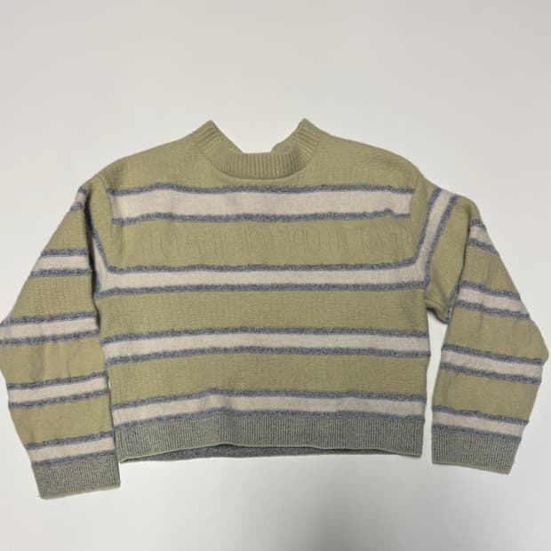 여성 한섬 시스템 23년도 스트라이프 크롭 니트 S