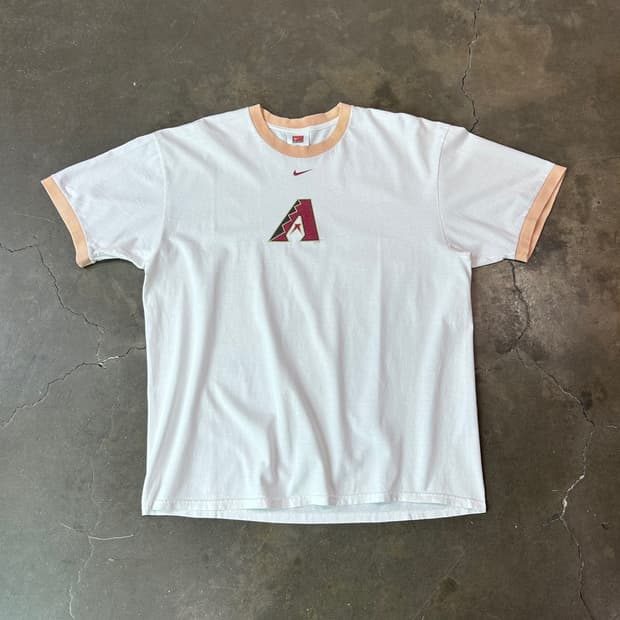 00s 나이키 센터스우시 티셔츠