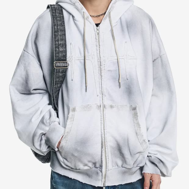 EASYNOEASY 더티 화이트 워시드 패치 후드집업